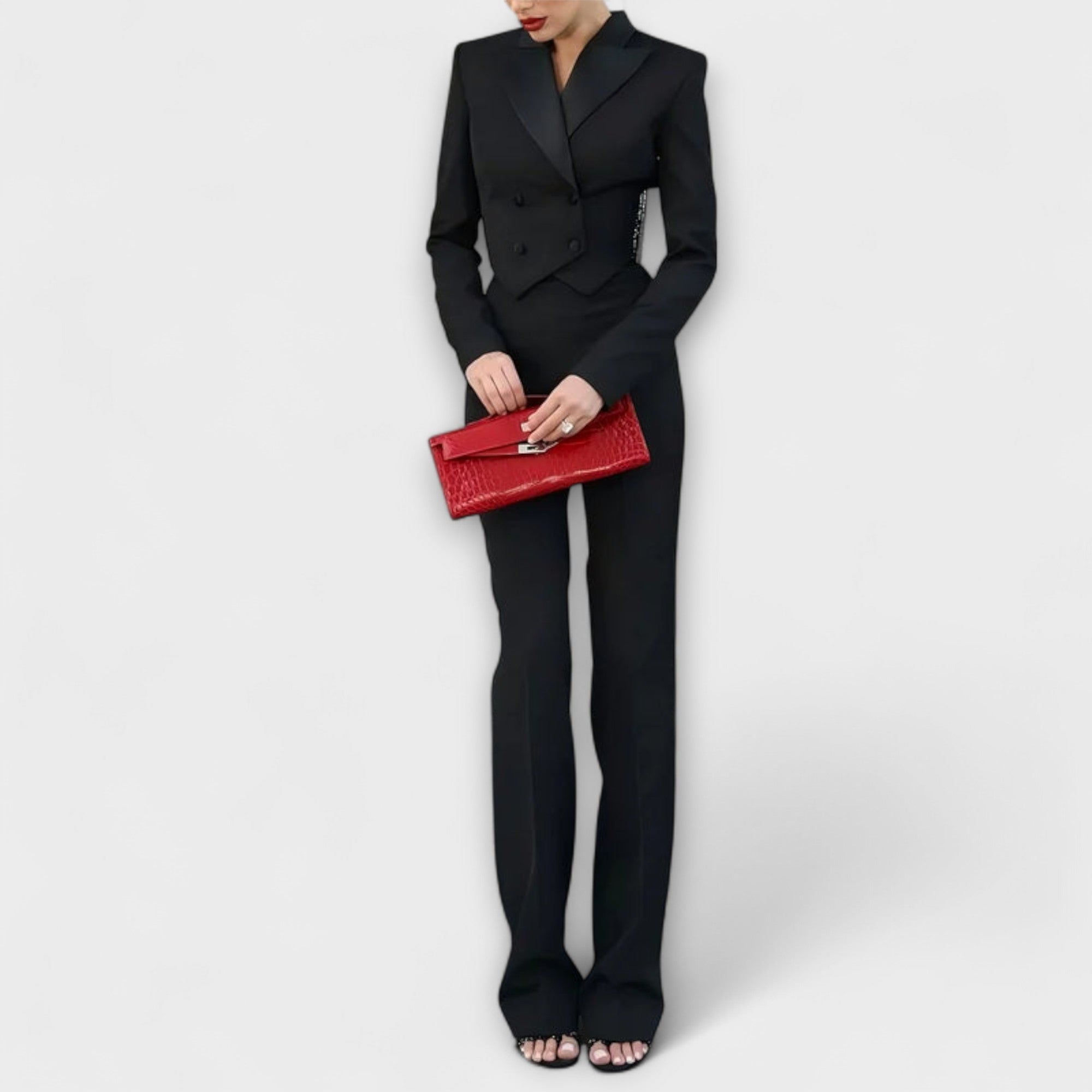 Noa | Svart Perle | Utsmykket Ryggløs Kort Blazer Sett