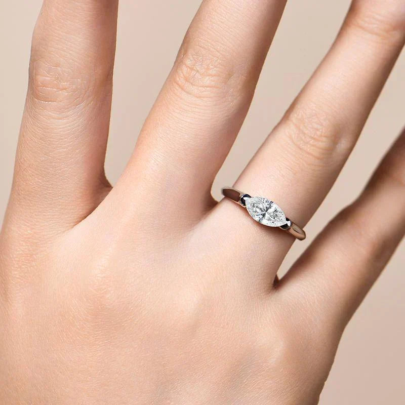 Avanirelle | Diamantring 18k Gull