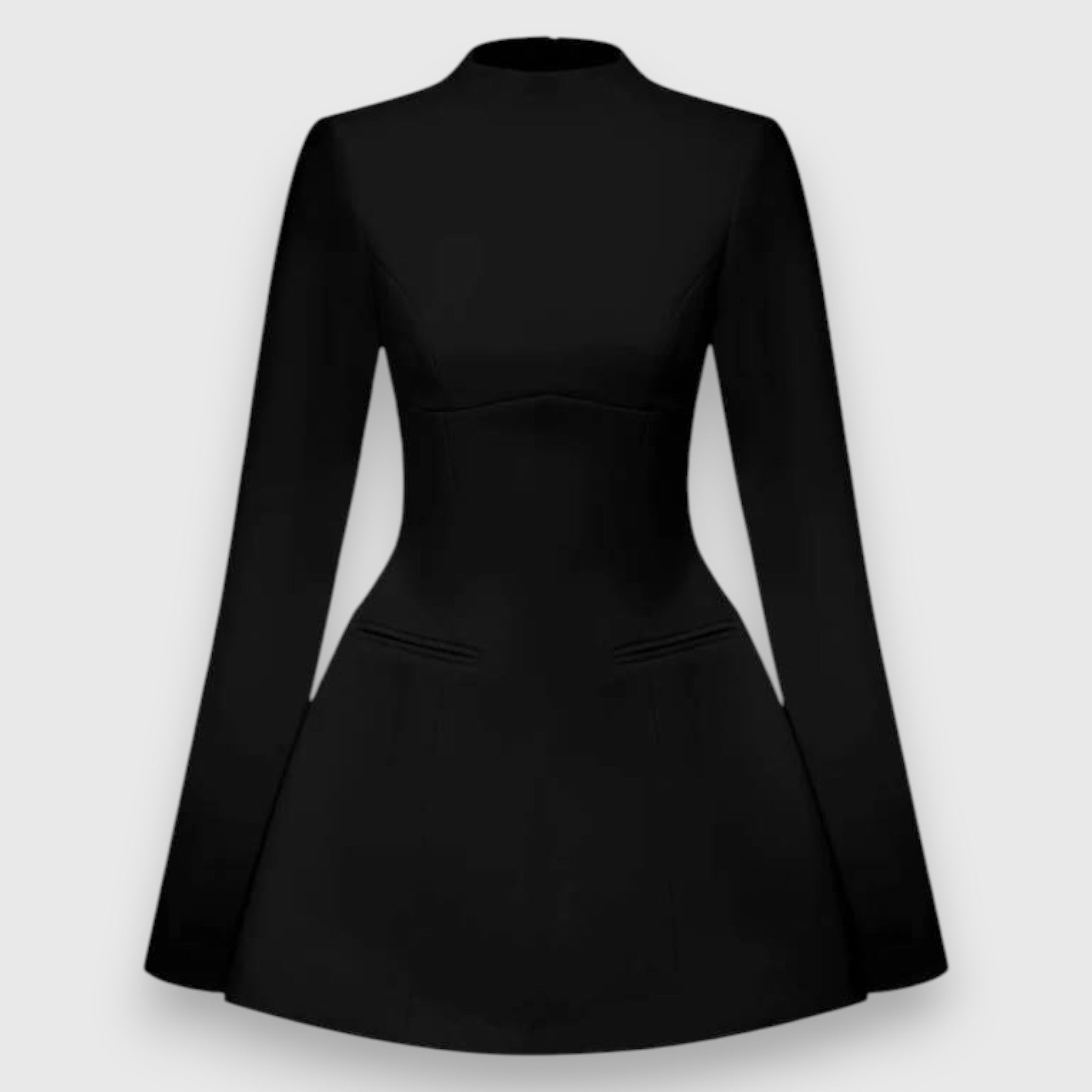Alira | Mini kjole uten rygg