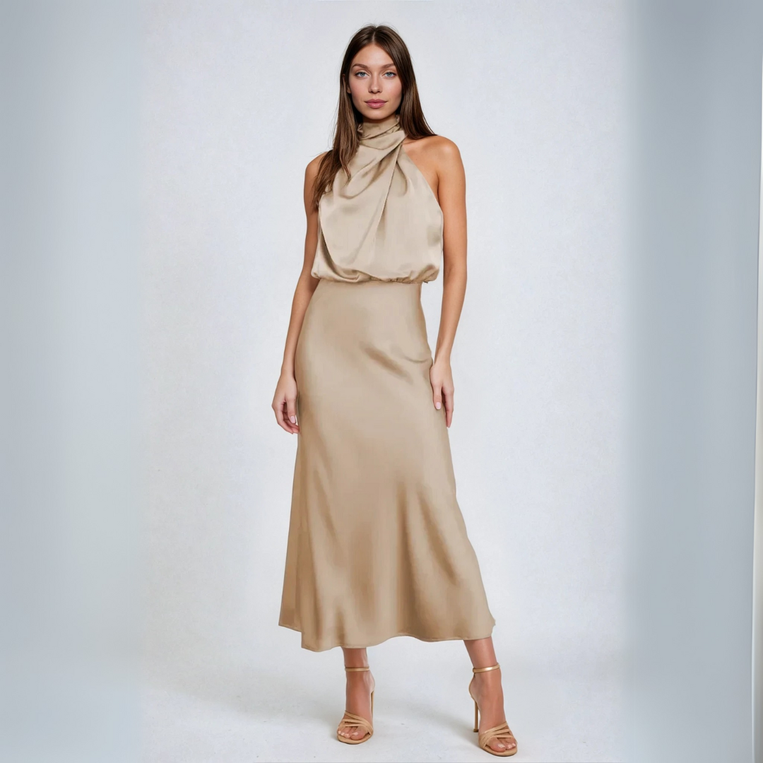 Carlina | Lang satengkjole med halterneck