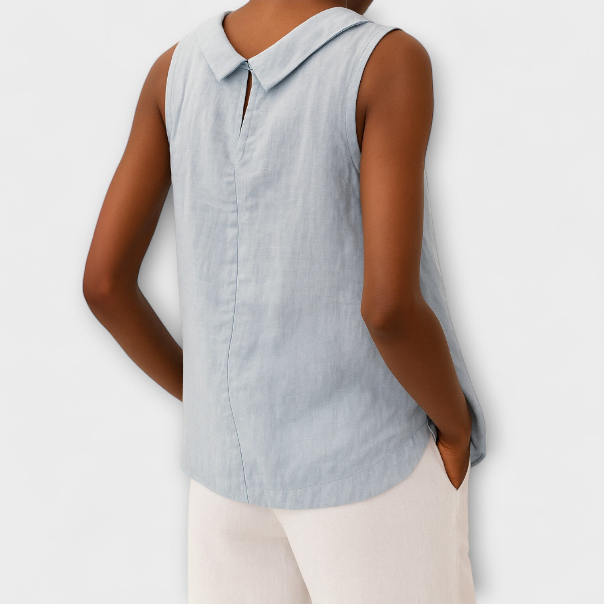 Brianna | Elegant Uten Ermer Top