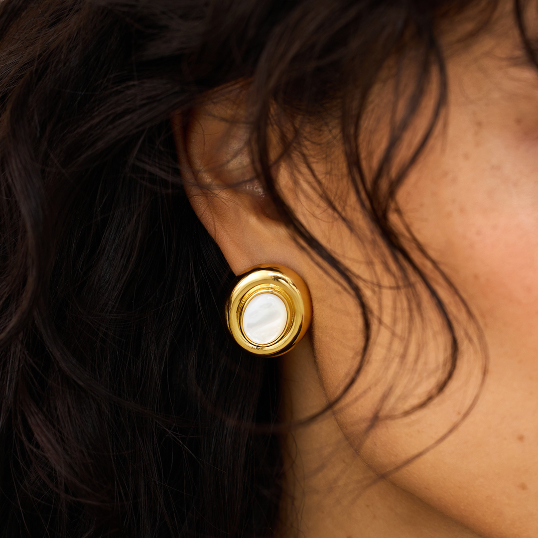 Ameliyana | Stud Øredobber 18k Gull