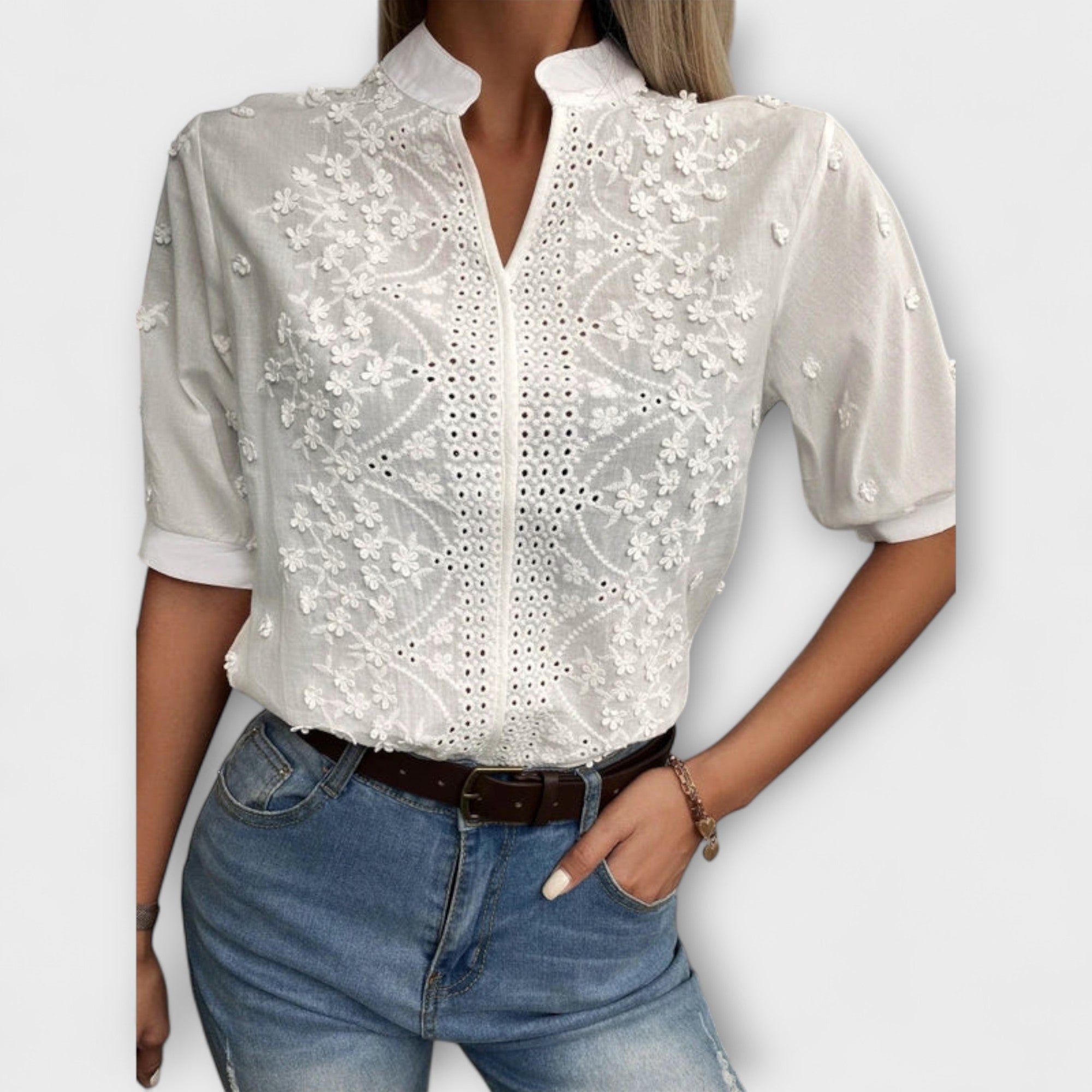 Élise | Mila Bluse med Utsøkt Broderi