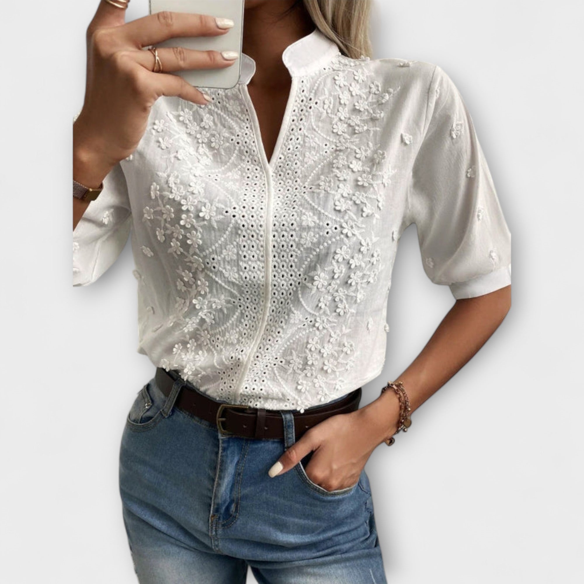 Élise | Mila Bluse med Utsøkt Broderi