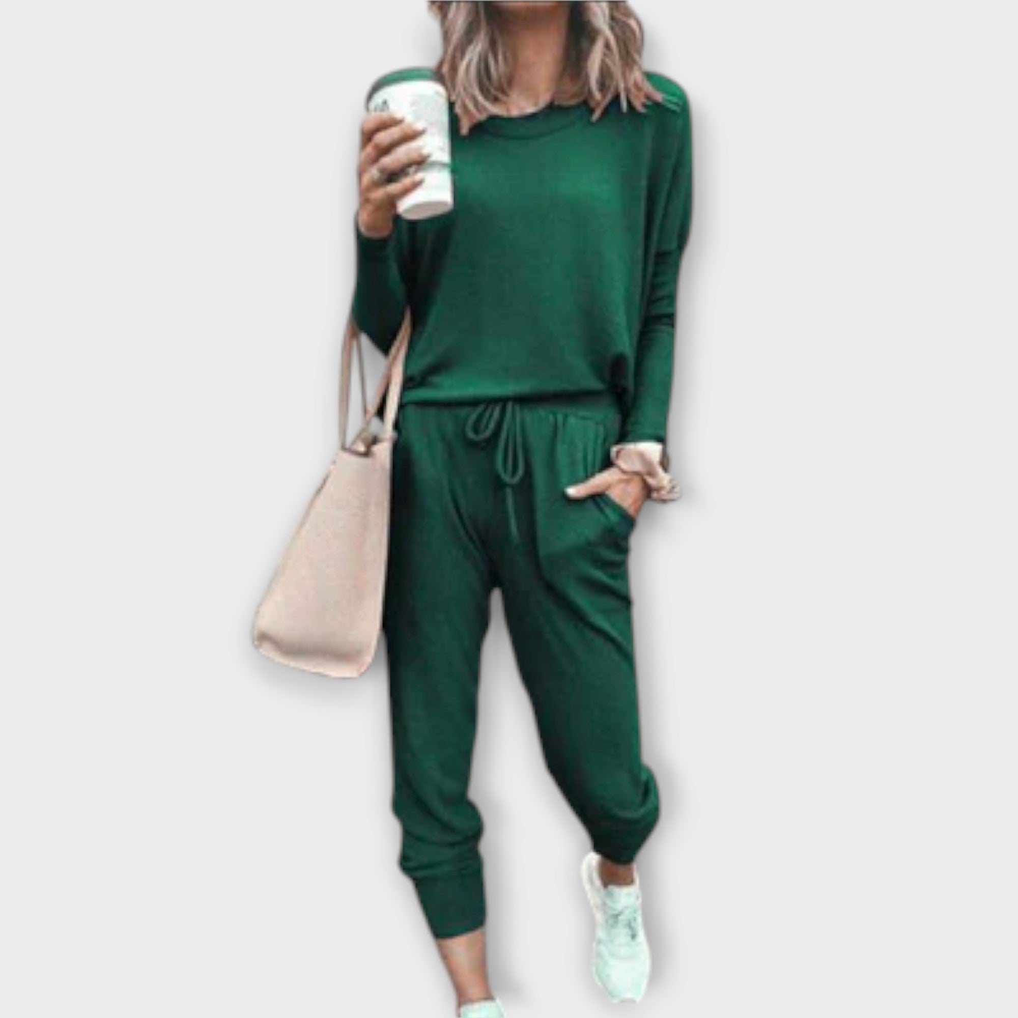 Claire | Uformell To|Dels Sett