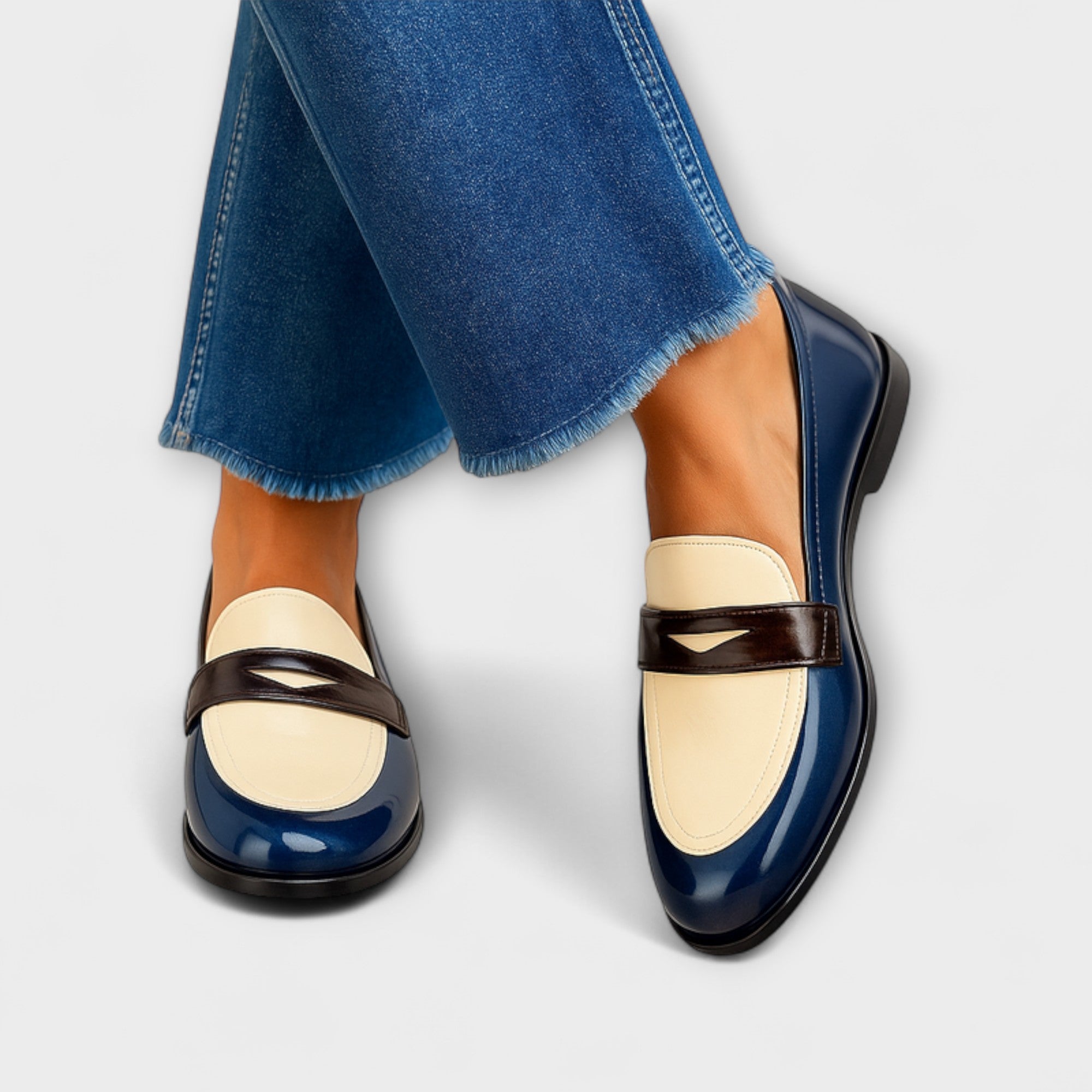 Clara | Marineblå To-farget Loafers