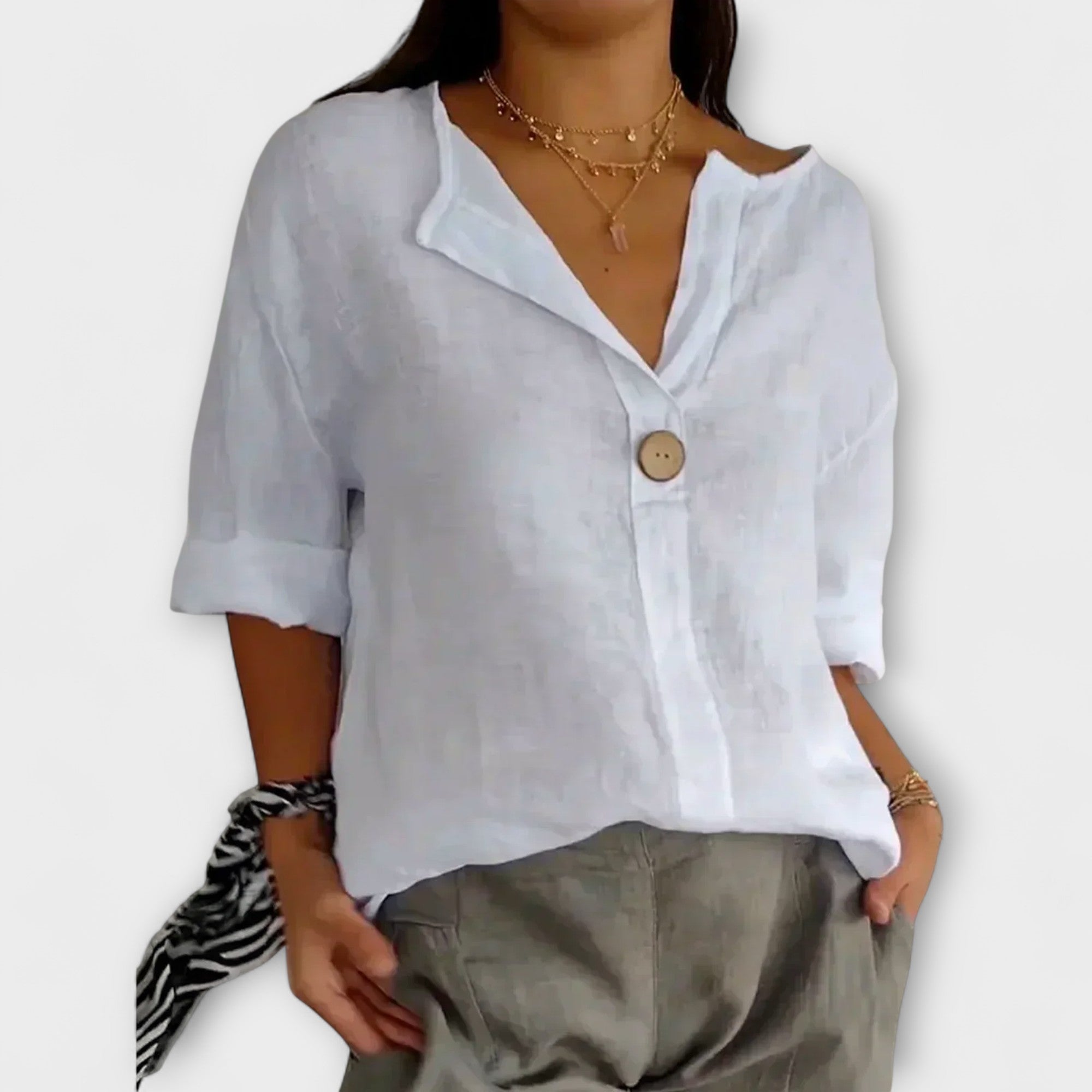 Nicole | Stilig Bluse med V|Uttak