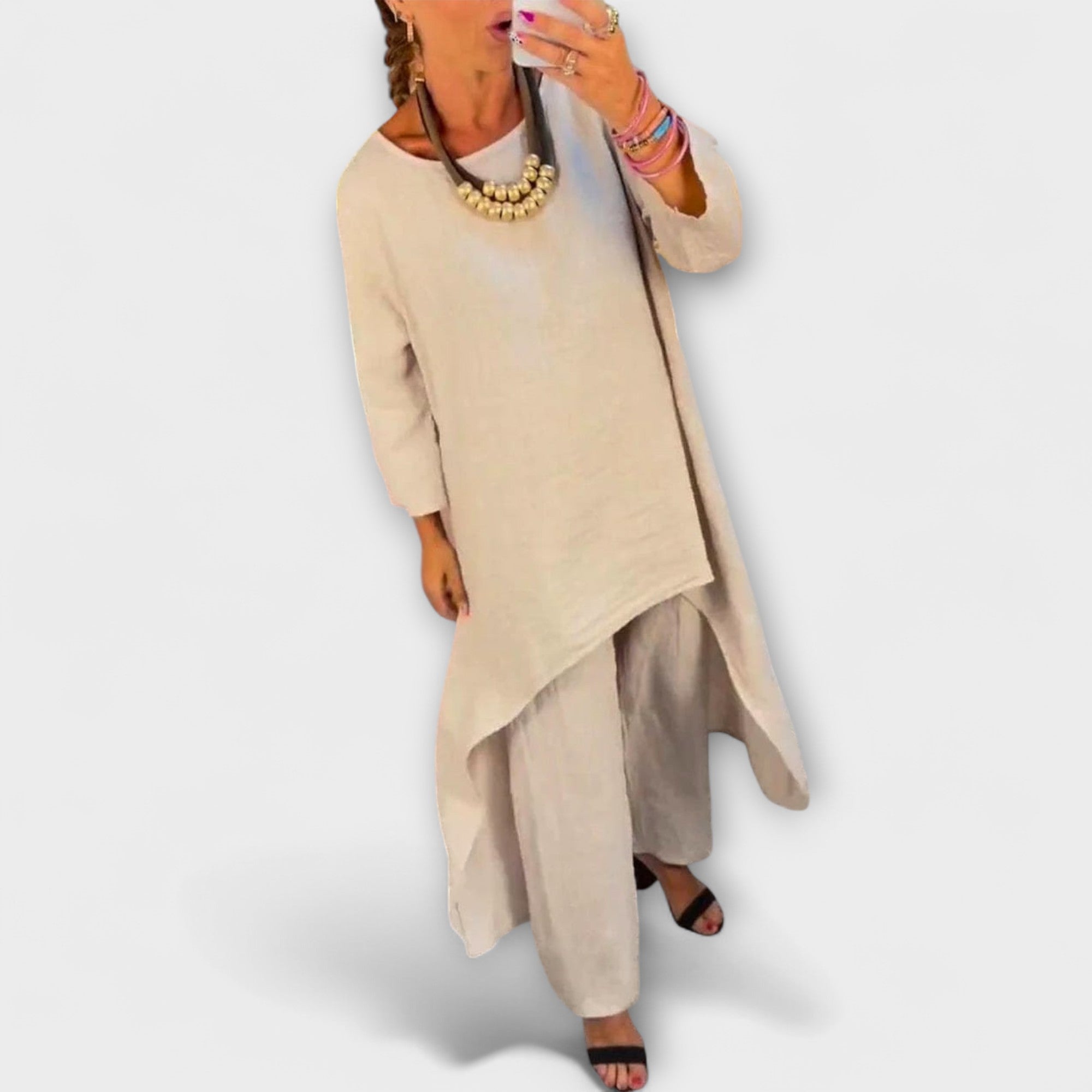 Tabea | Lin Dress med Rund Uringning