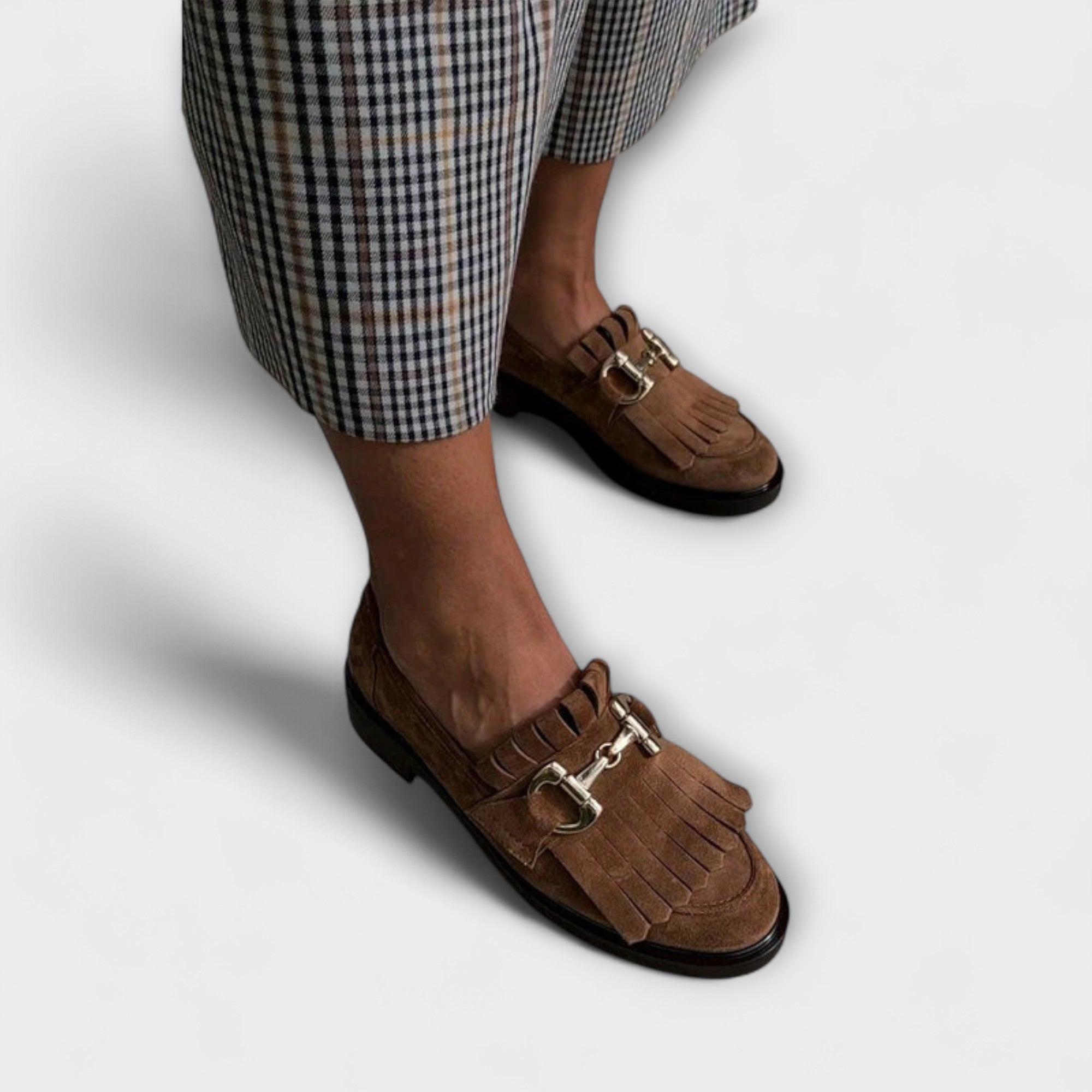 Victoria| Brune Suede Kjede Loafers