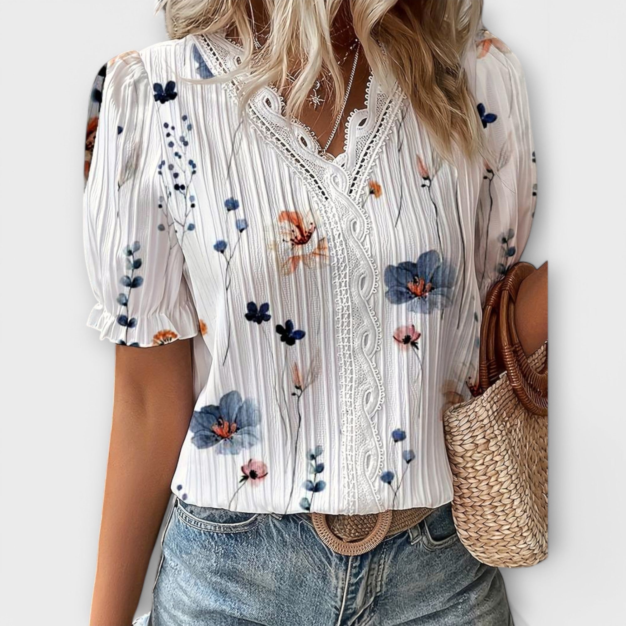 Emily | Fashionabel Bluse med V-hals