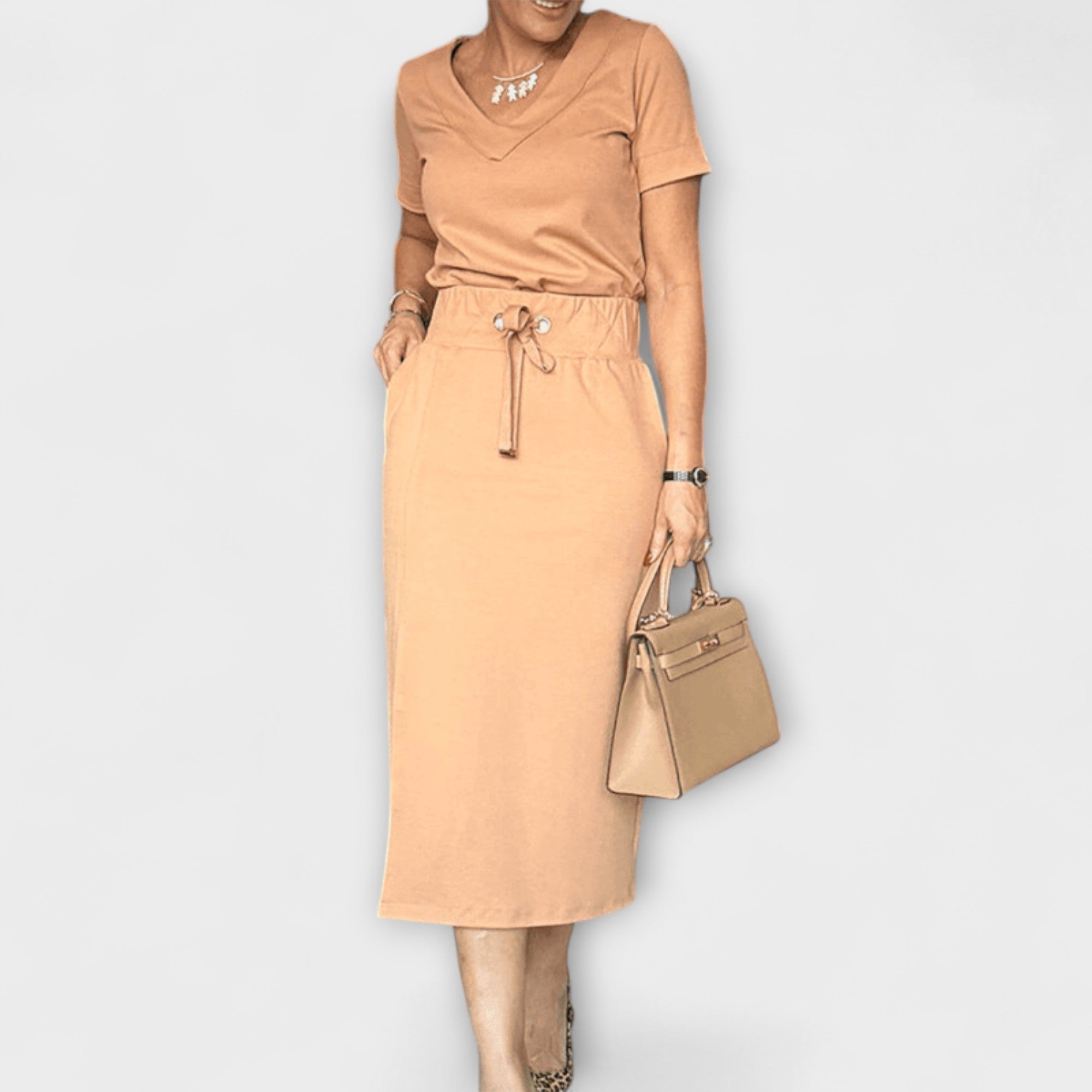 Danielle | Elegant V|Hals Topp med Skjørt